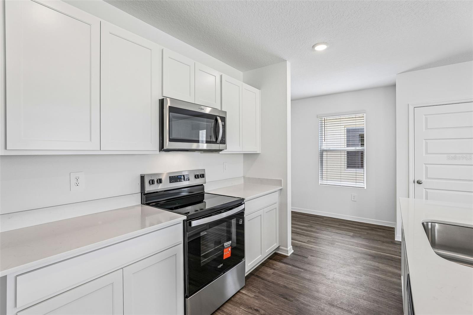 AVALON PARK TAVARES - Residential