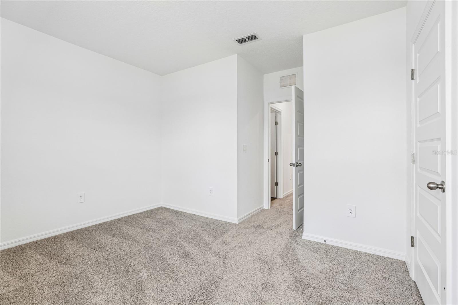 AVALON PARK TAVARES - Residential