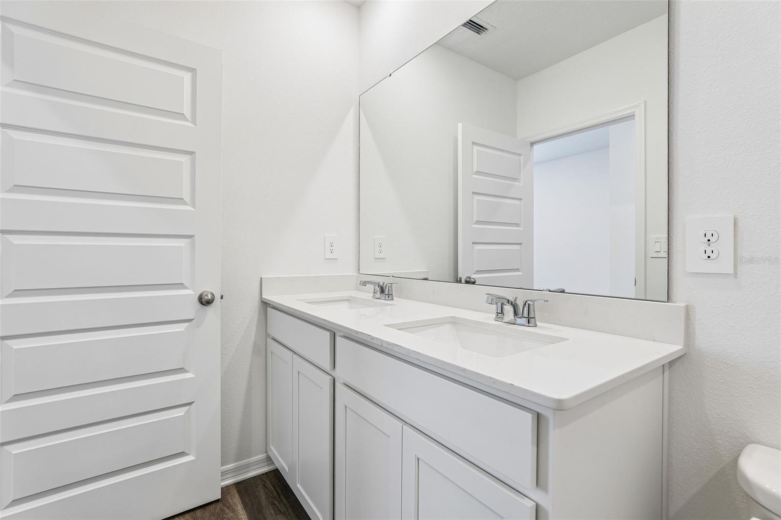AVALON PARK TAVARES - Residential