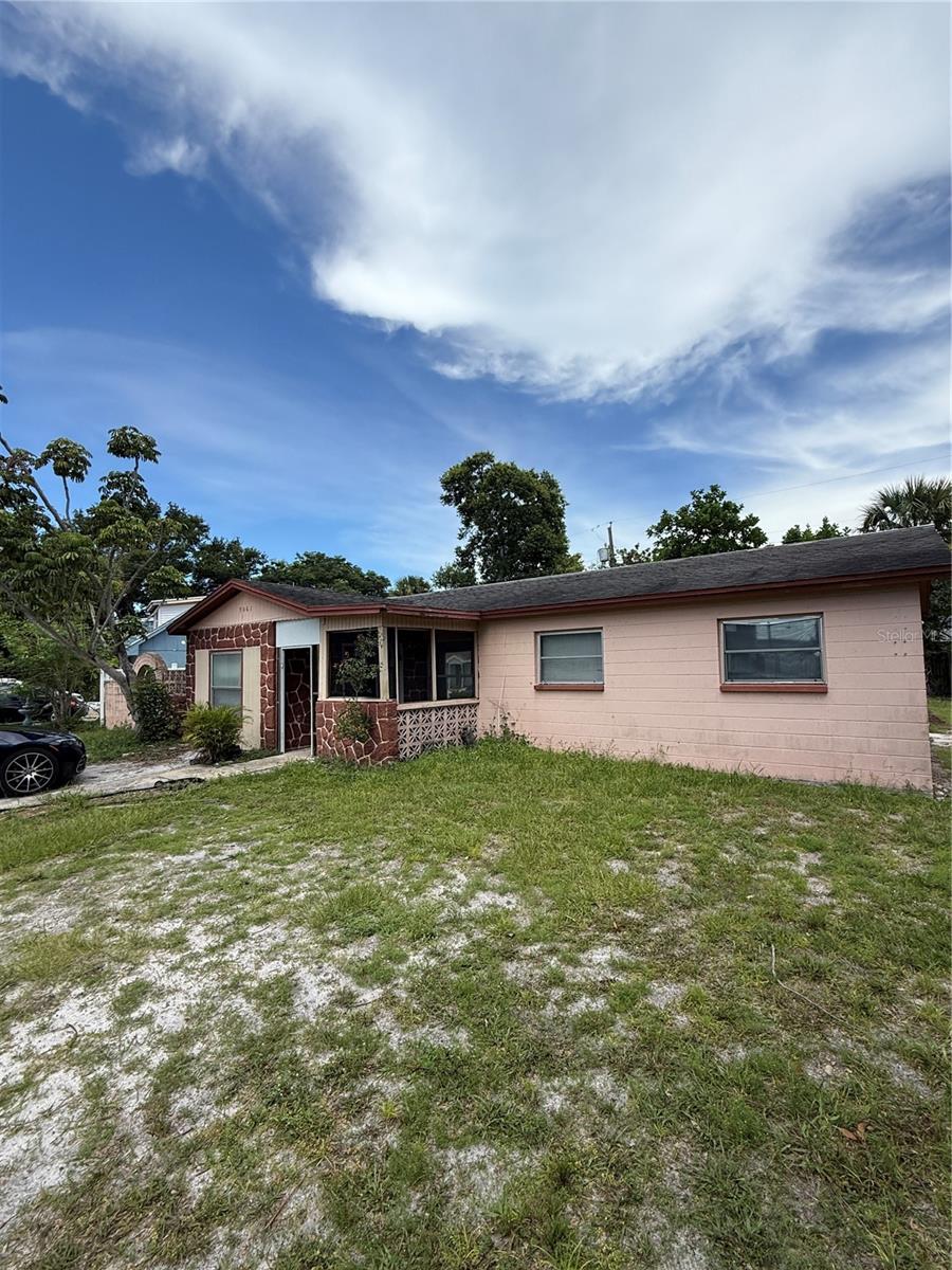 9061 SUNRISE DRIVE