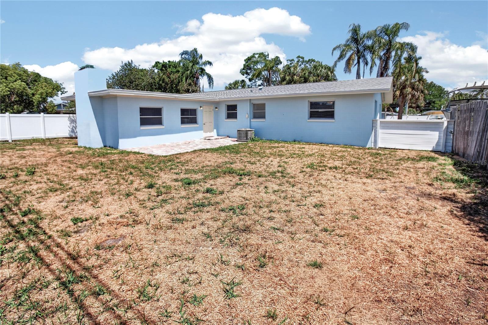 OAKHURST GROVES - Residential