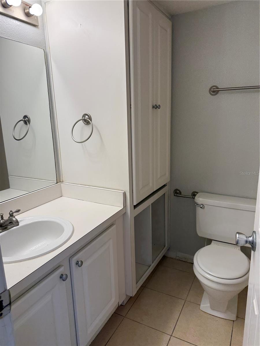 WATERSIDE AT CRANES ROOST A CONDO COMMUNITY - Residential Lease