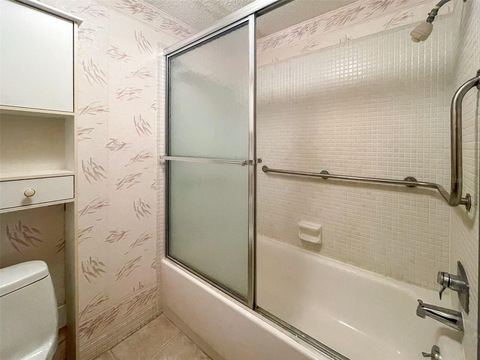 TOWN SHORES OF GULFPORT NO. 209 CONDO EMBASSY HOUS - Residential