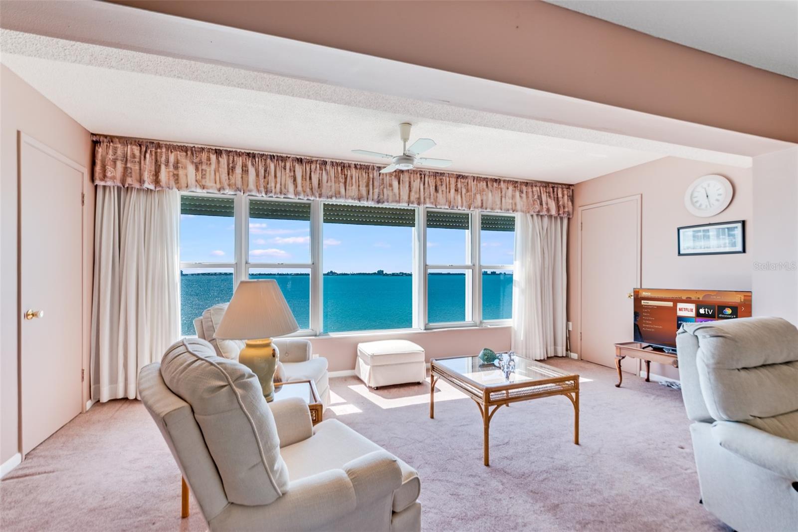 TOWN SHORES OF GULFPORT NO. 209 CONDO EMBASSY HOUS - Residential