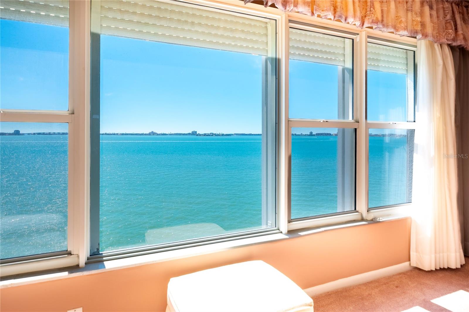 TOWN SHORES OF GULFPORT NO. 209 CONDO EMBASSY HOUS - Residential