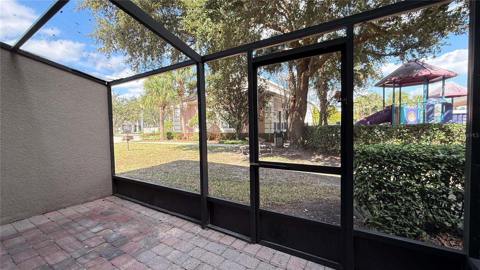 CORAL CAY RESORT - Residential Lease