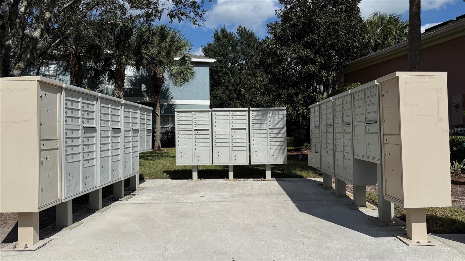 CORAL CAY RESORT - Residential Lease