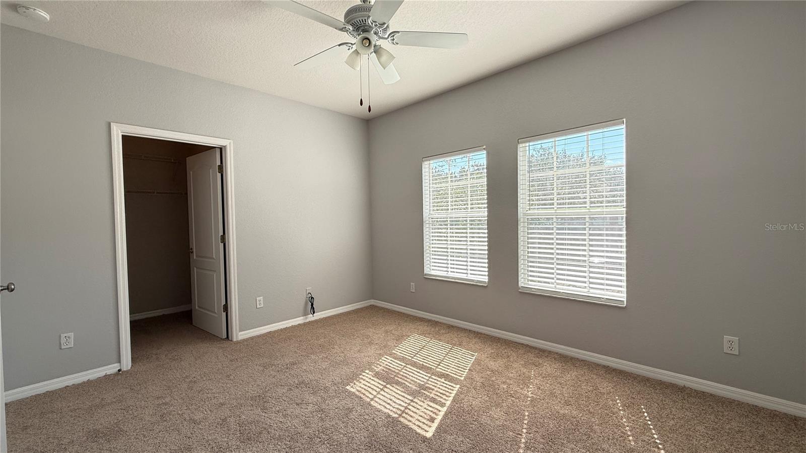 CORAL CAY RESORT - Residential Lease