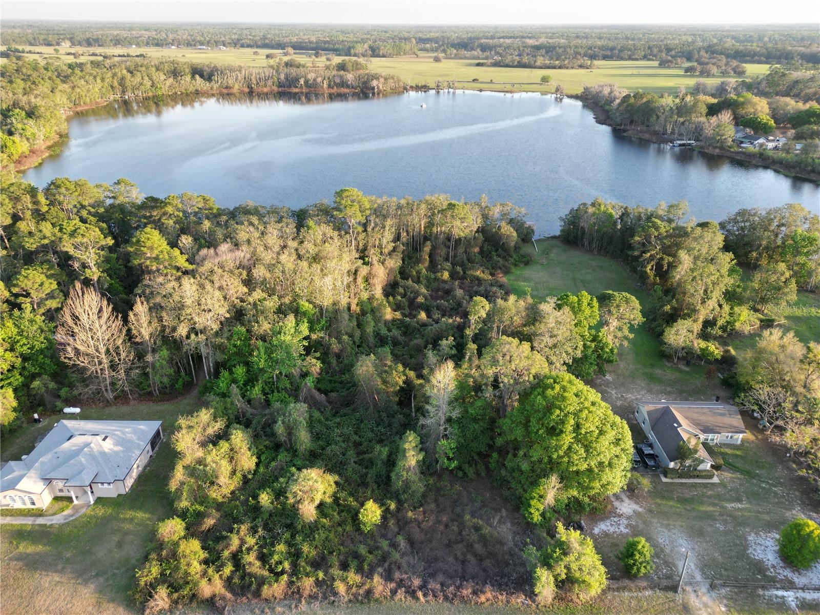 SORRENTO SHORES - Land