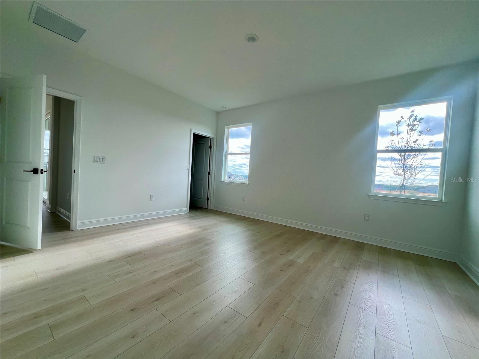 HILLS OF MINNEOLA - Residential