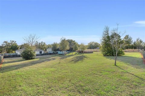 A home in DUNNELLON