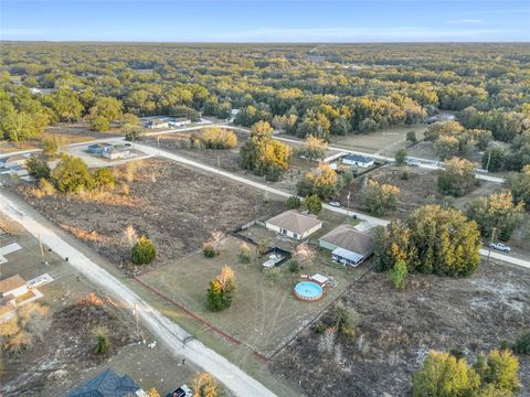 A home in DUNNELLON