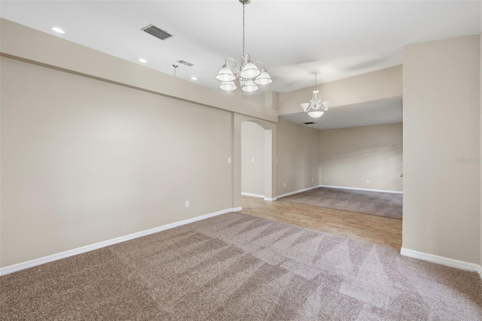 WYNDGATE - Residential