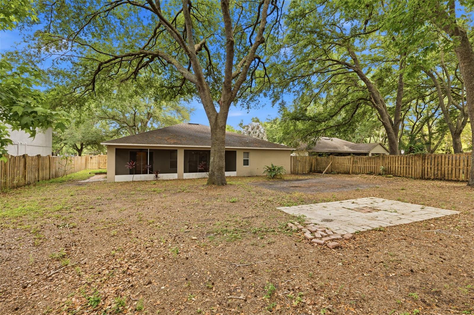 WYNDGATE - Residential