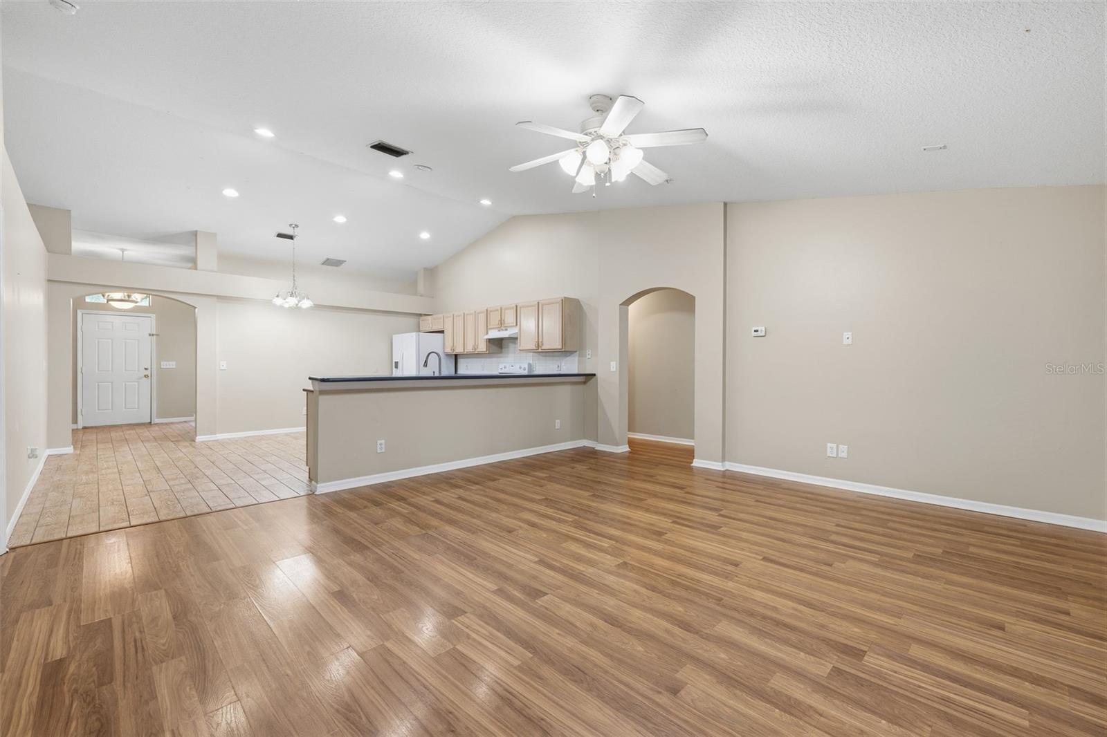 WYNDGATE - Residential