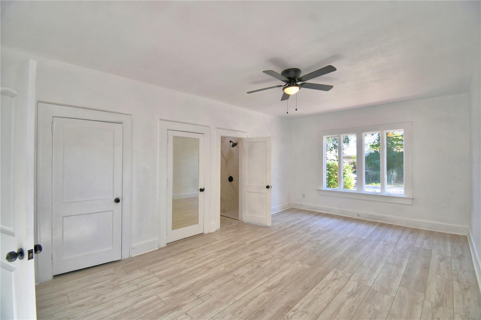 INWOOD - Residential