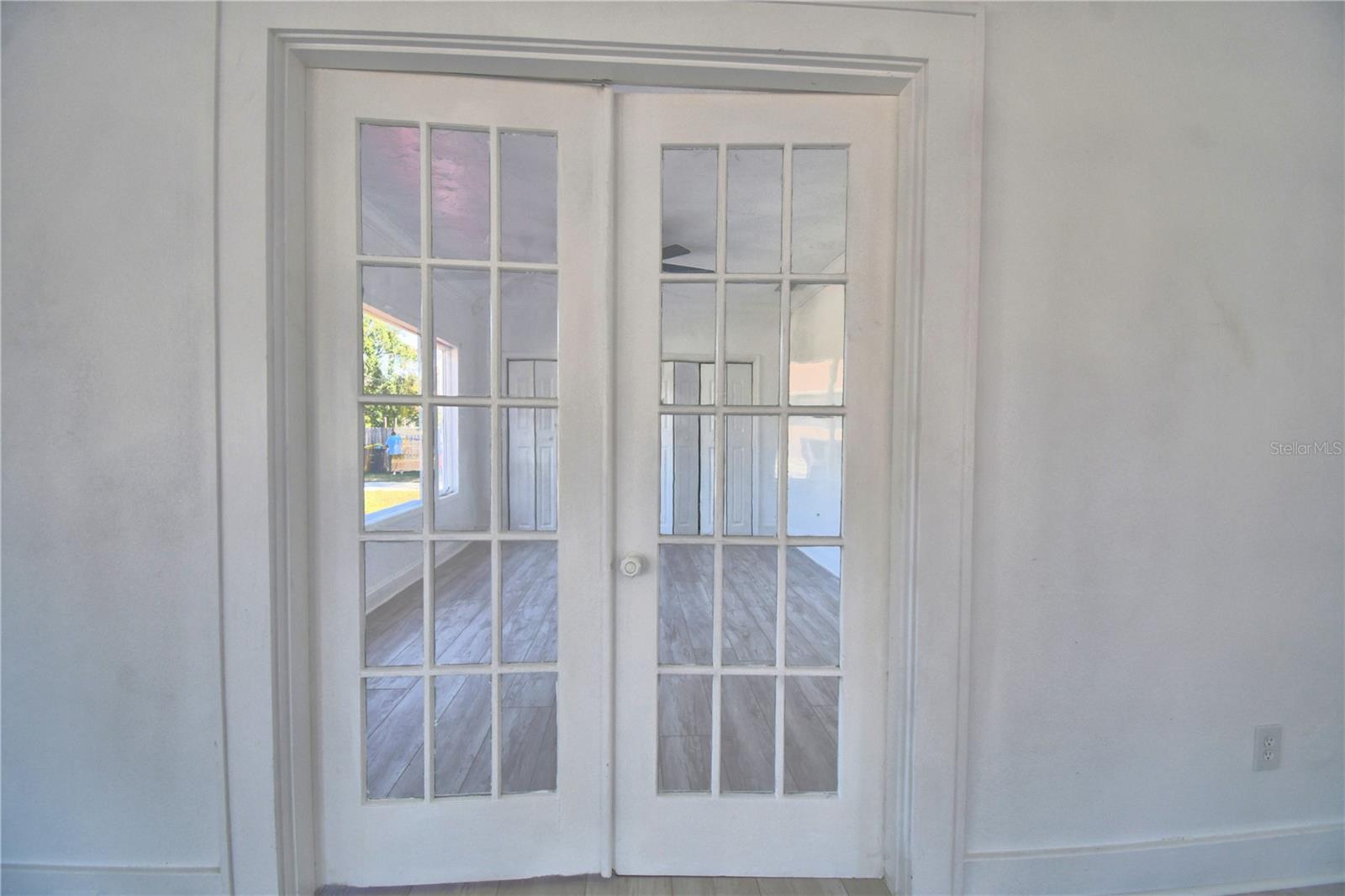 INWOOD - Residential