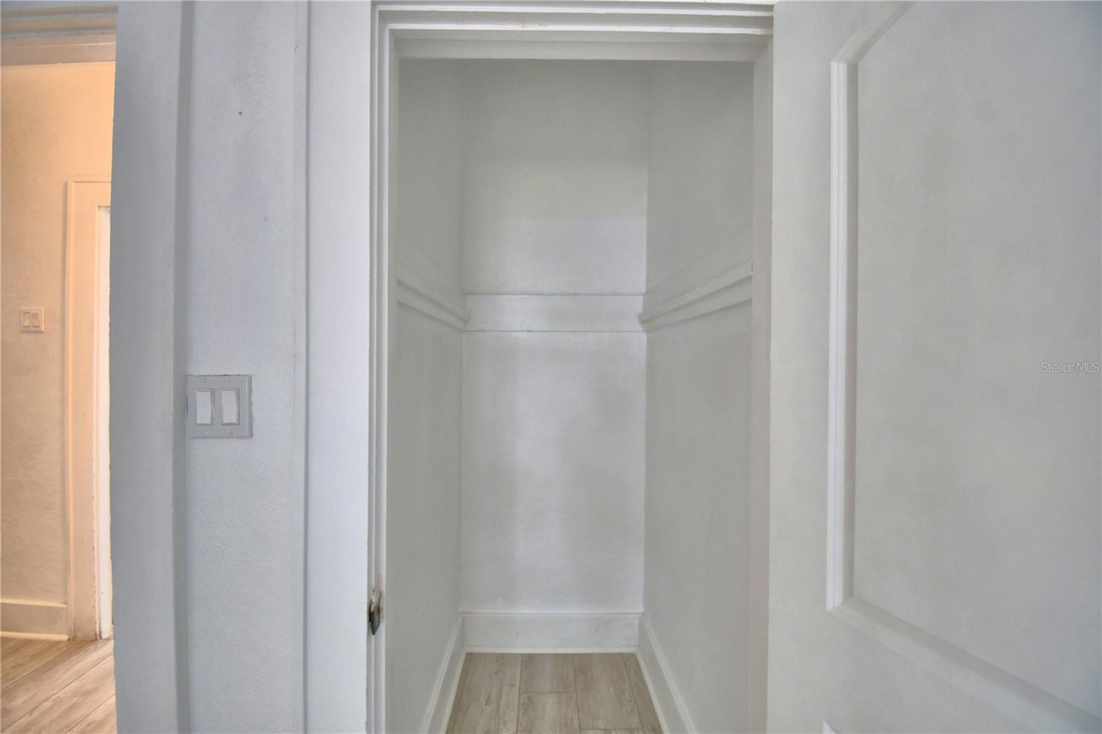 INWOOD - Residential