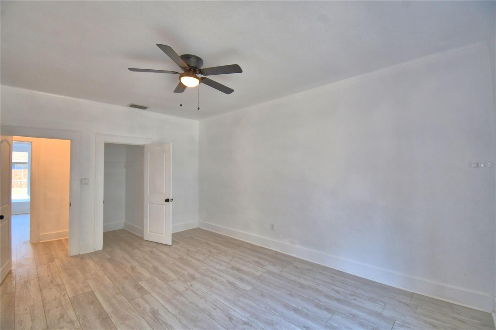 INWOOD - Residential