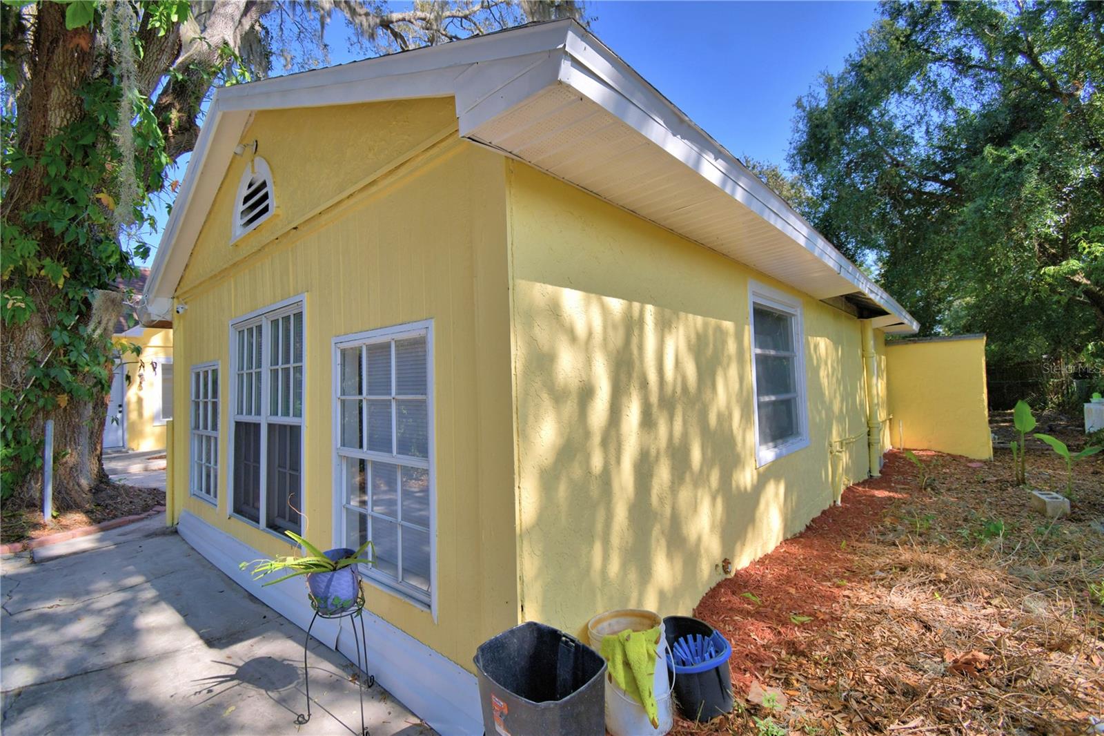 INWOOD - Residential