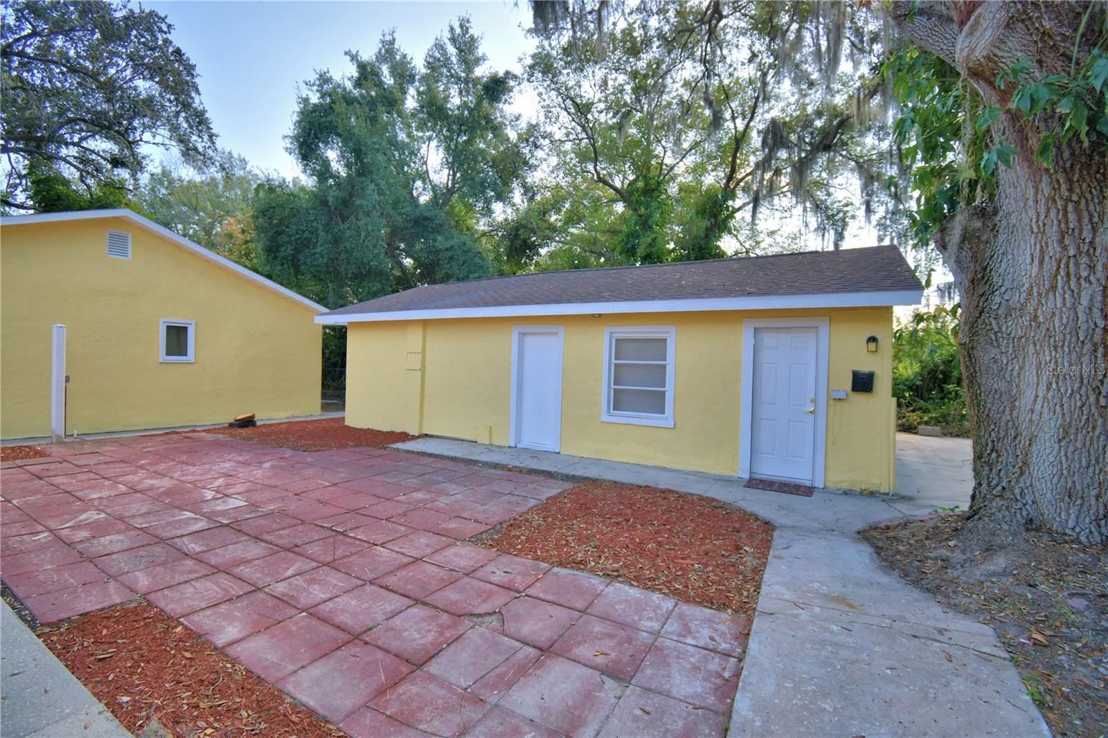 INWOOD - Residential