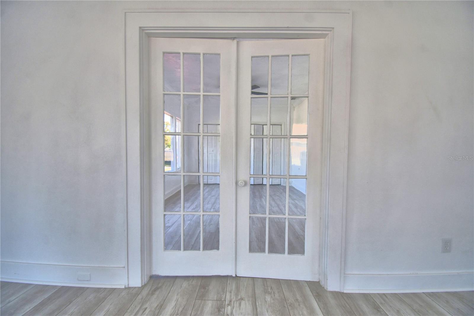 INWOOD - Residential