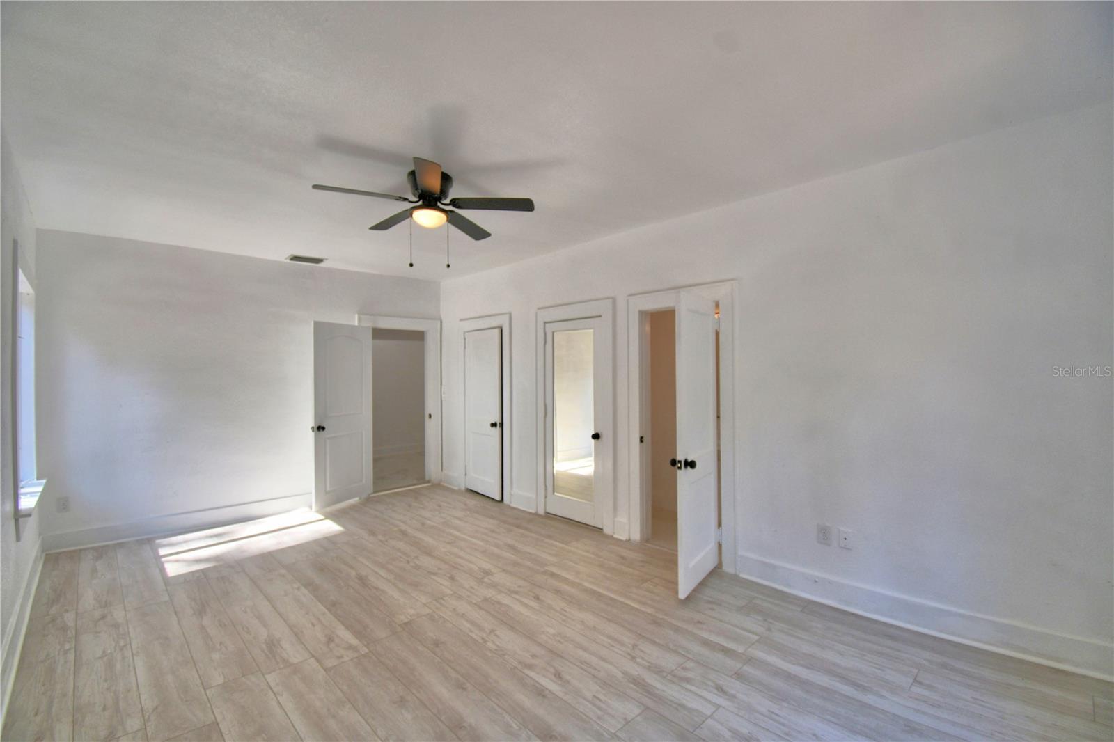 INWOOD - Residential