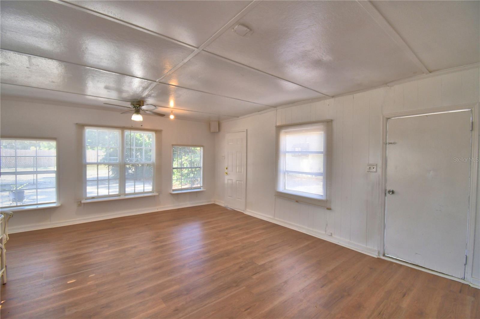 INWOOD - Residential