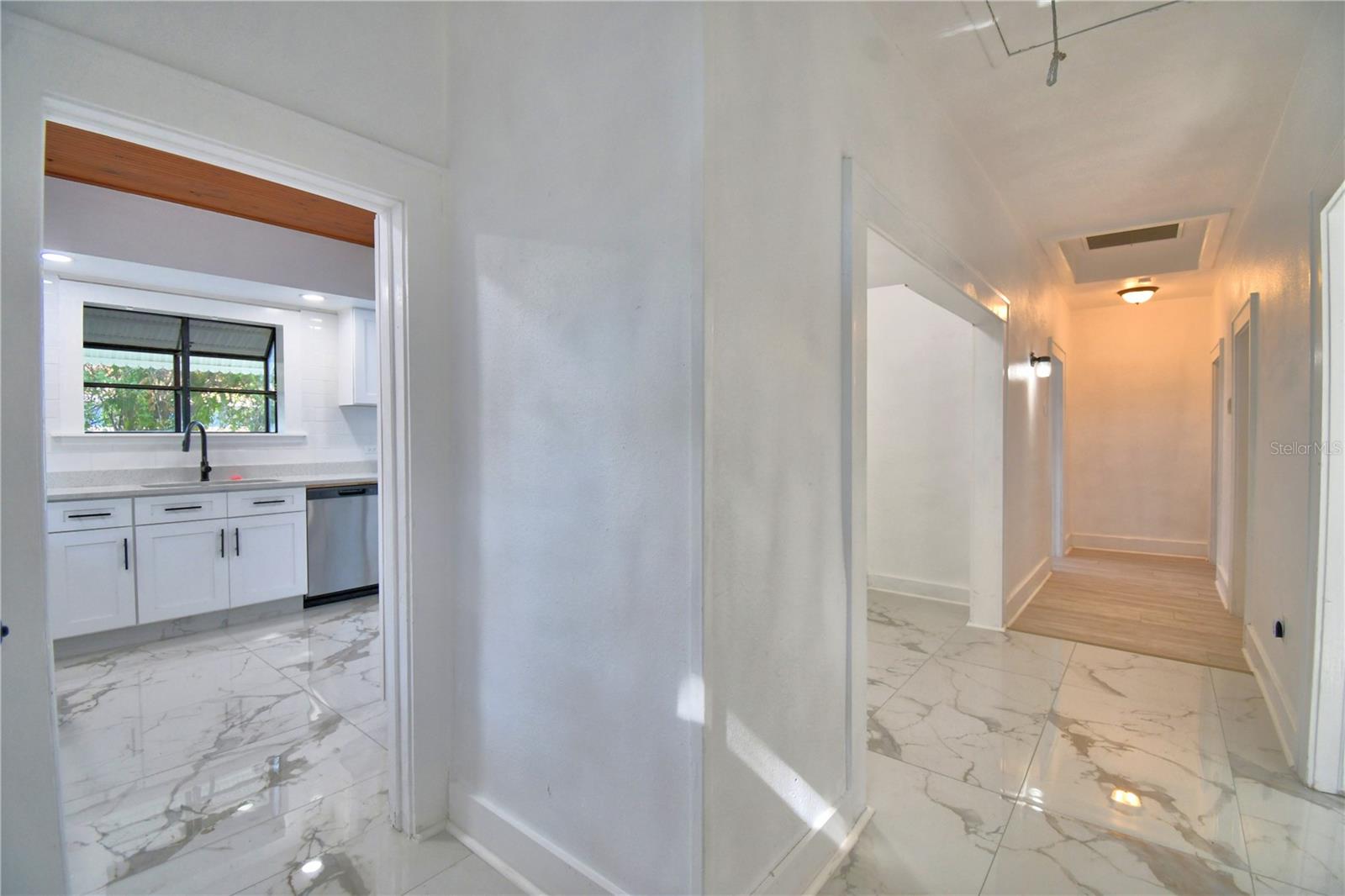 INWOOD - Residential