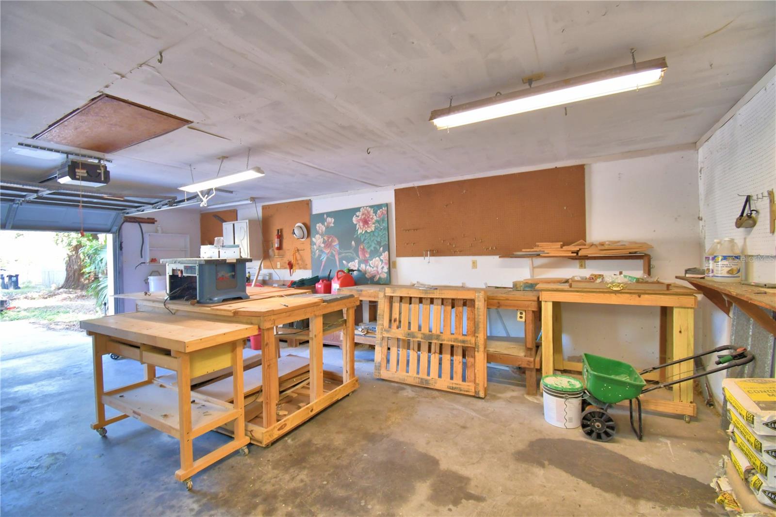 INWOOD - Residential