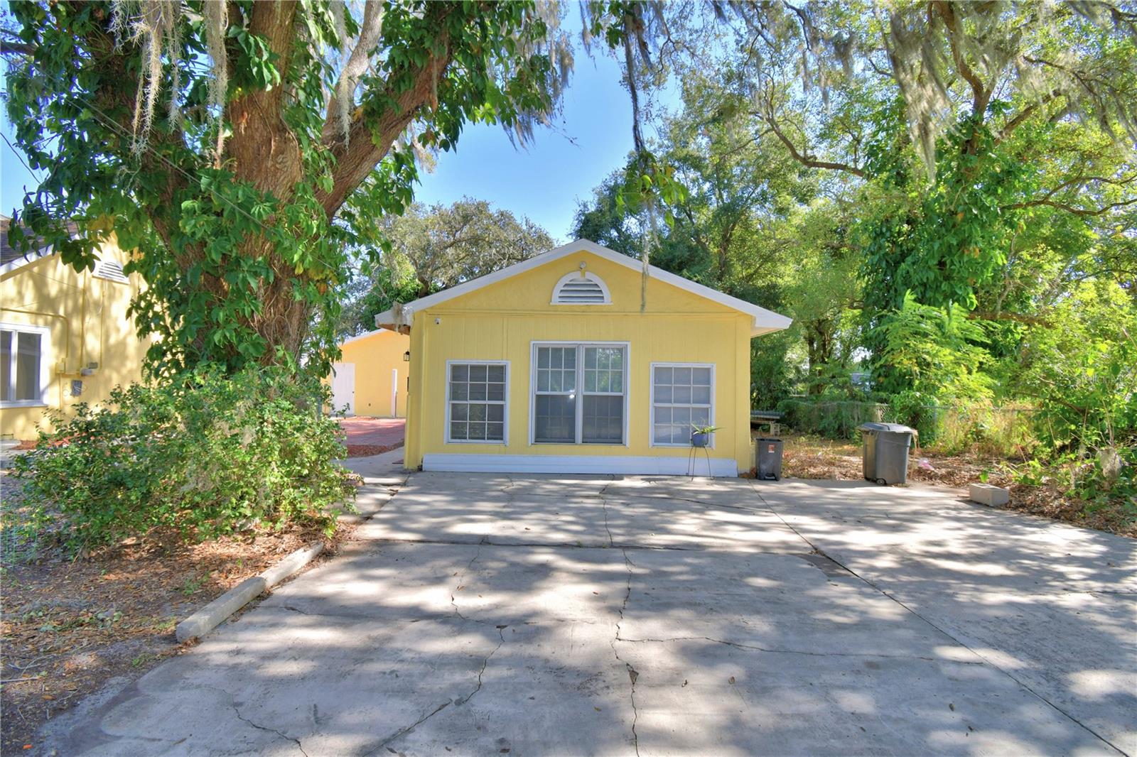 INWOOD - Residential