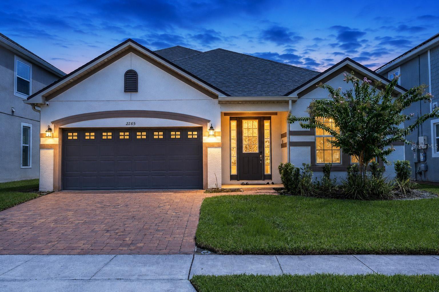 2285 CENTERRA LOOP