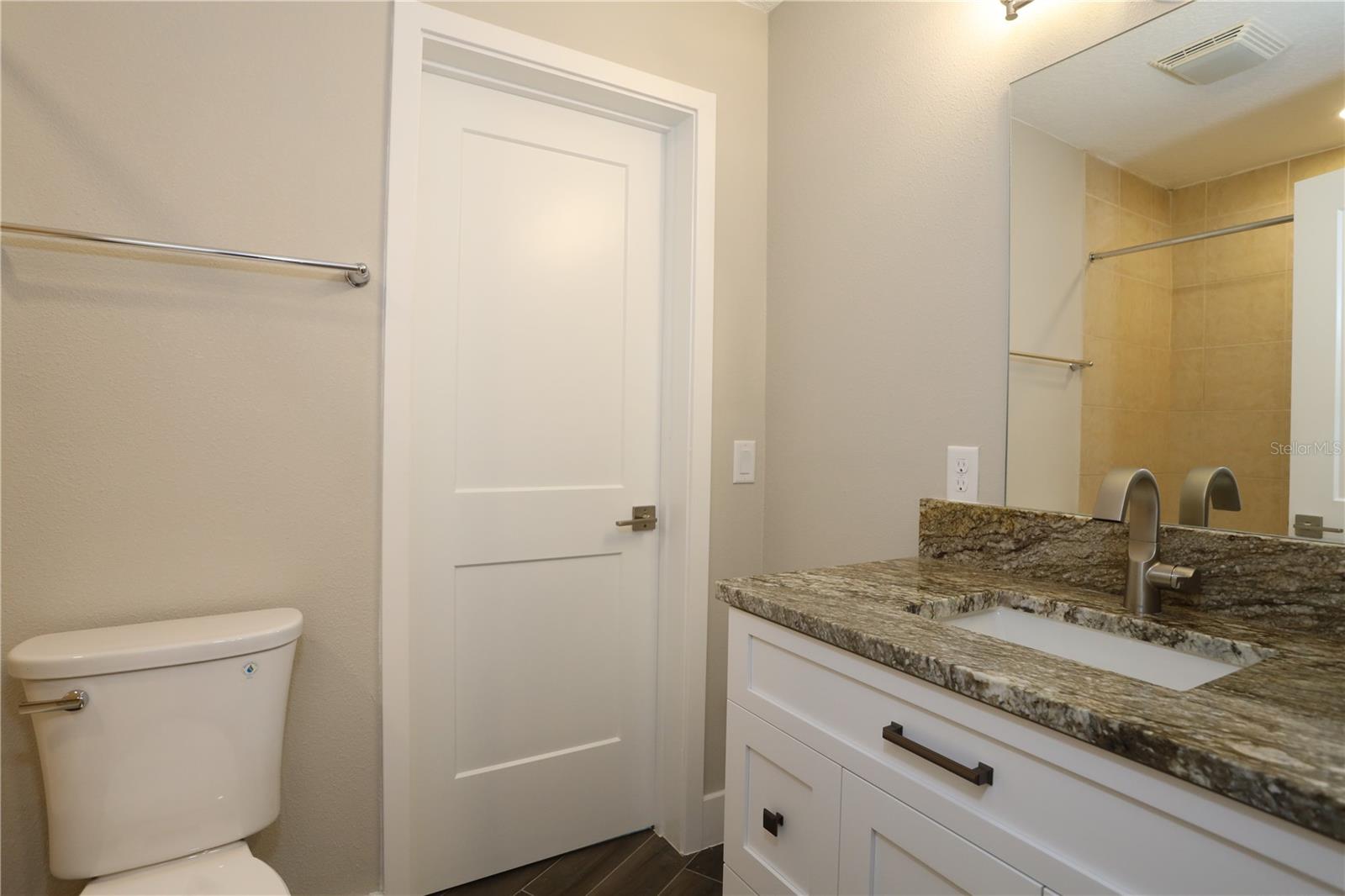 CHEROKEE OAKS - Residential