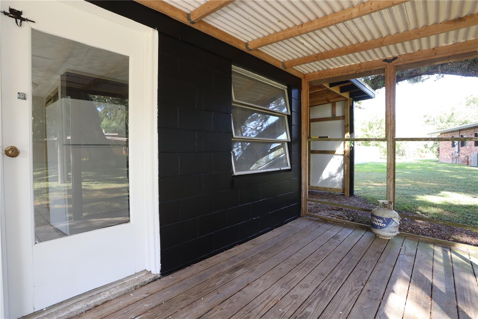 CHEROKEE OAKS - Residential