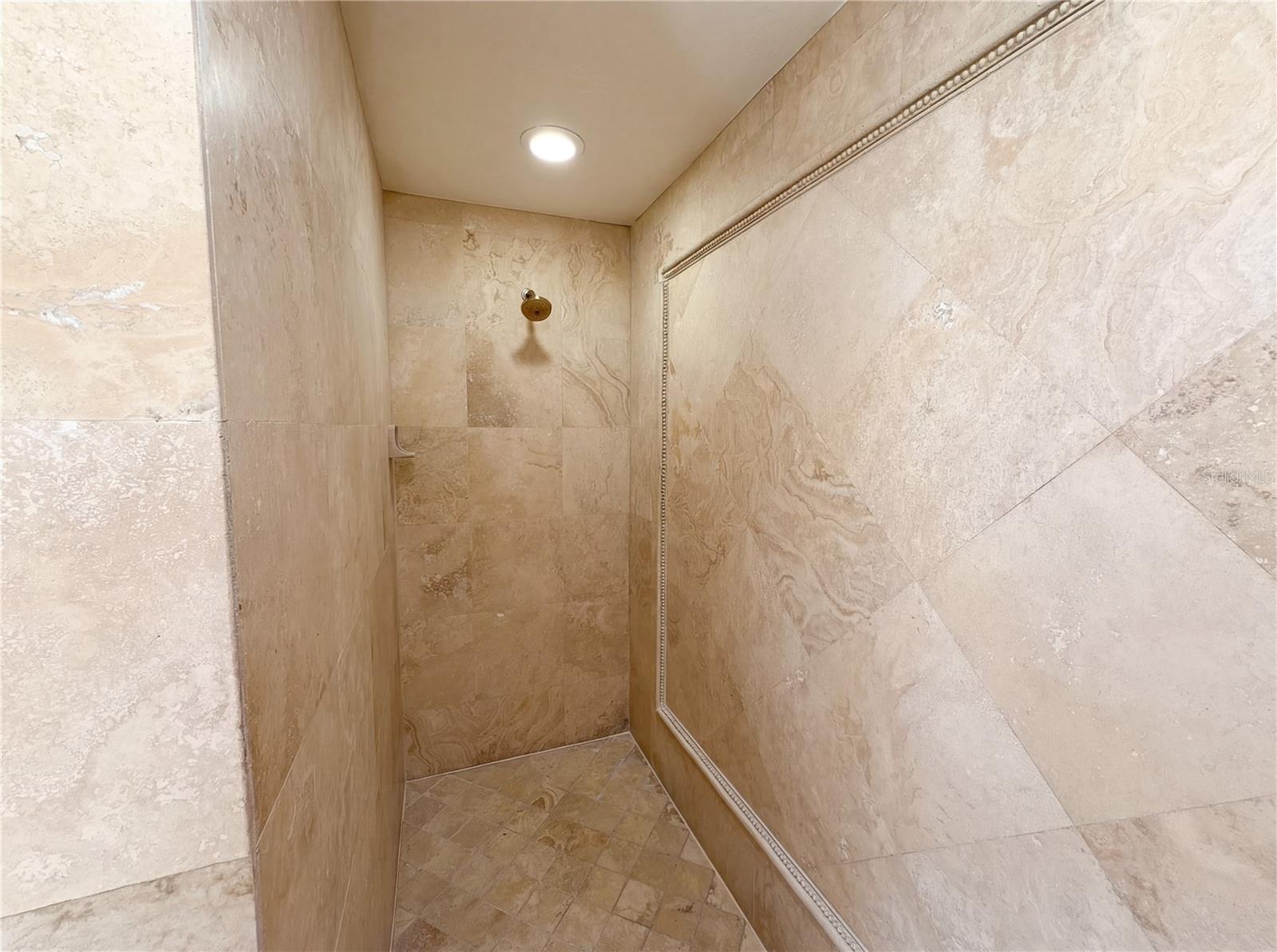 DIXIE TERRACE - Residential