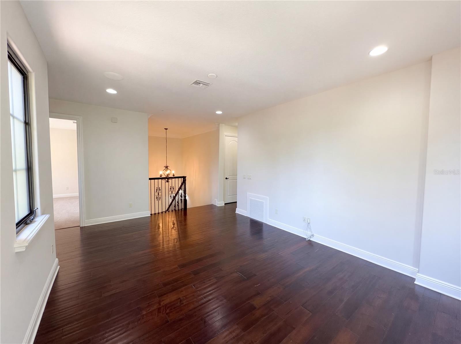 DIXIE TERRACE - Residential