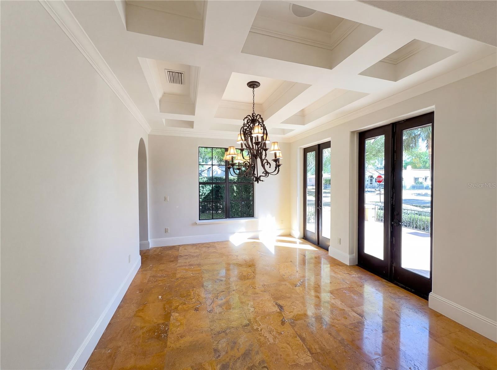 DIXIE TERRACE - Residential