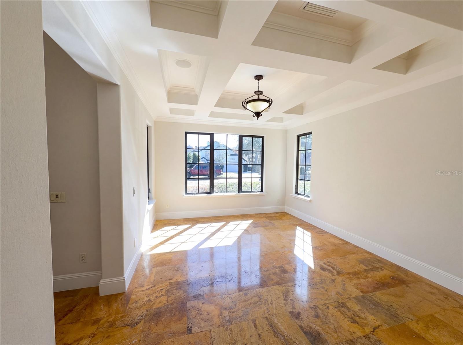 DIXIE TERRACE - Residential