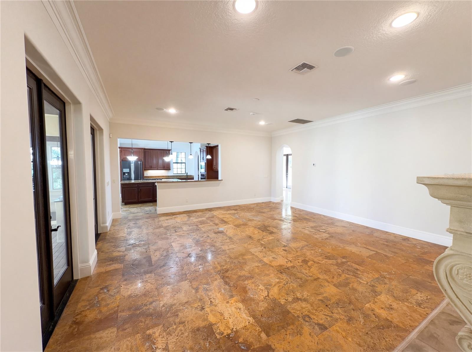 DIXIE TERRACE - Residential