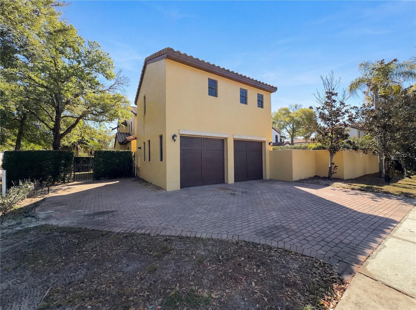 DIXIE TERRACE - Residential