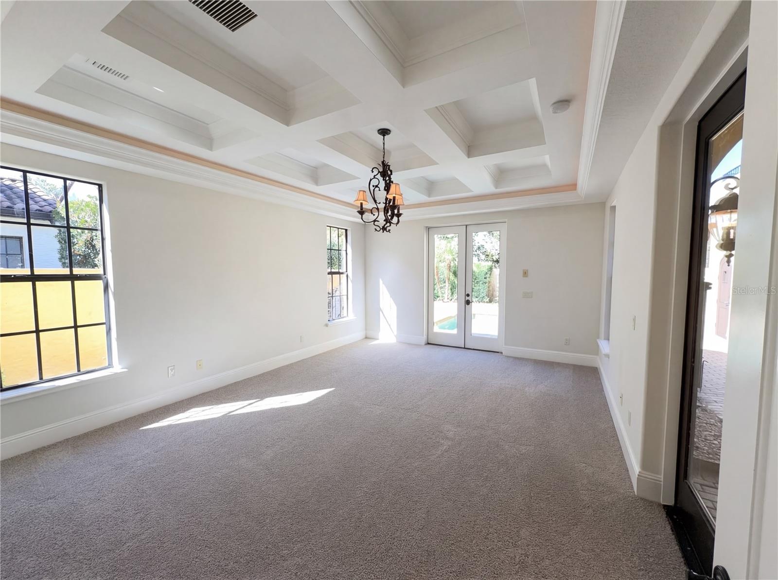 DIXIE TERRACE - Residential