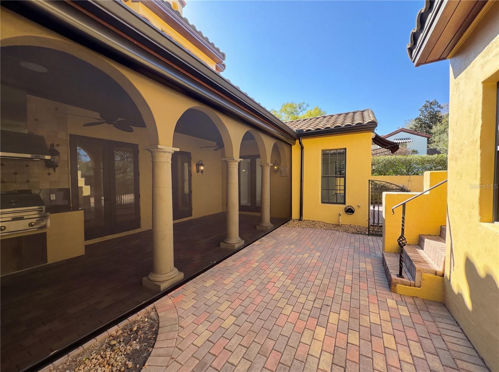 DIXIE TERRACE - Residential