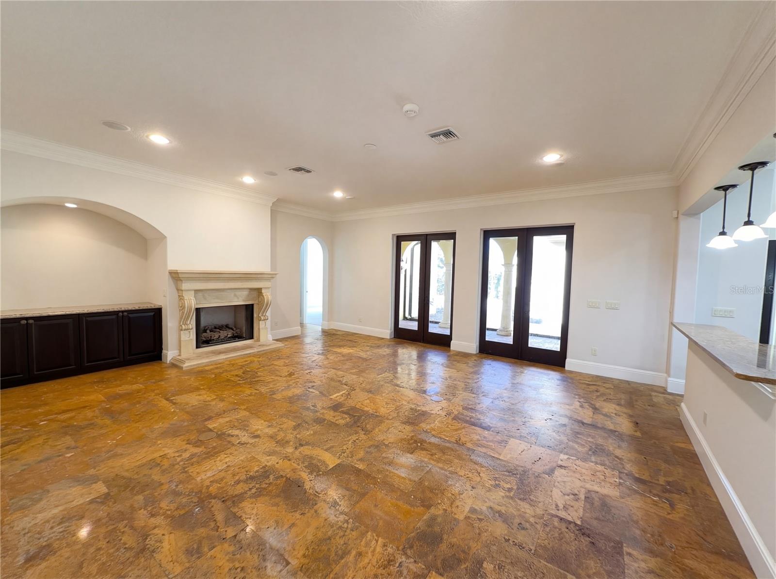 DIXIE TERRACE - Residential