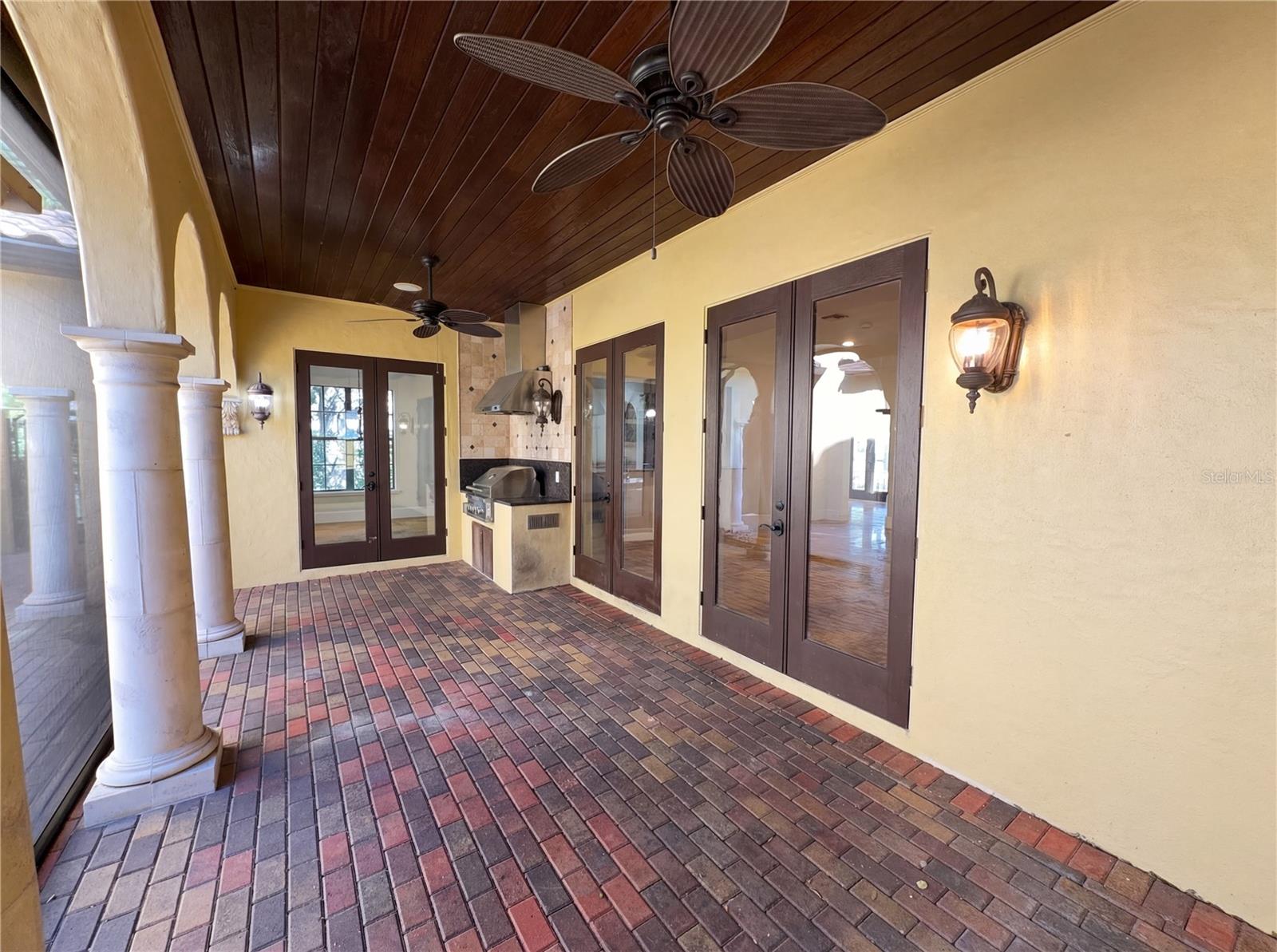 DIXIE TERRACE - Residential