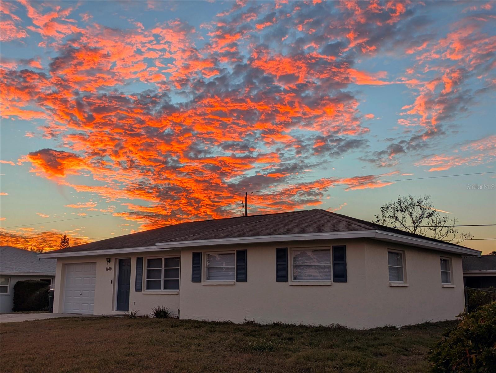 SOUTH VENICE - Residential Lease