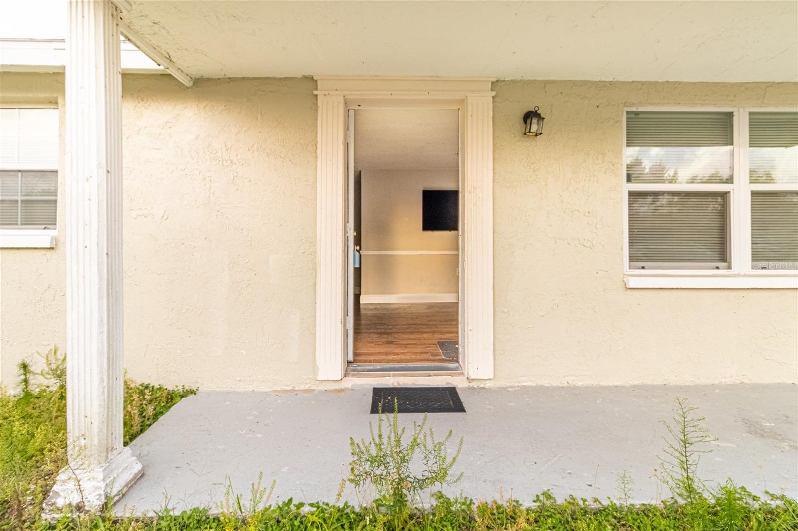 9020 GRAY FOX LANE