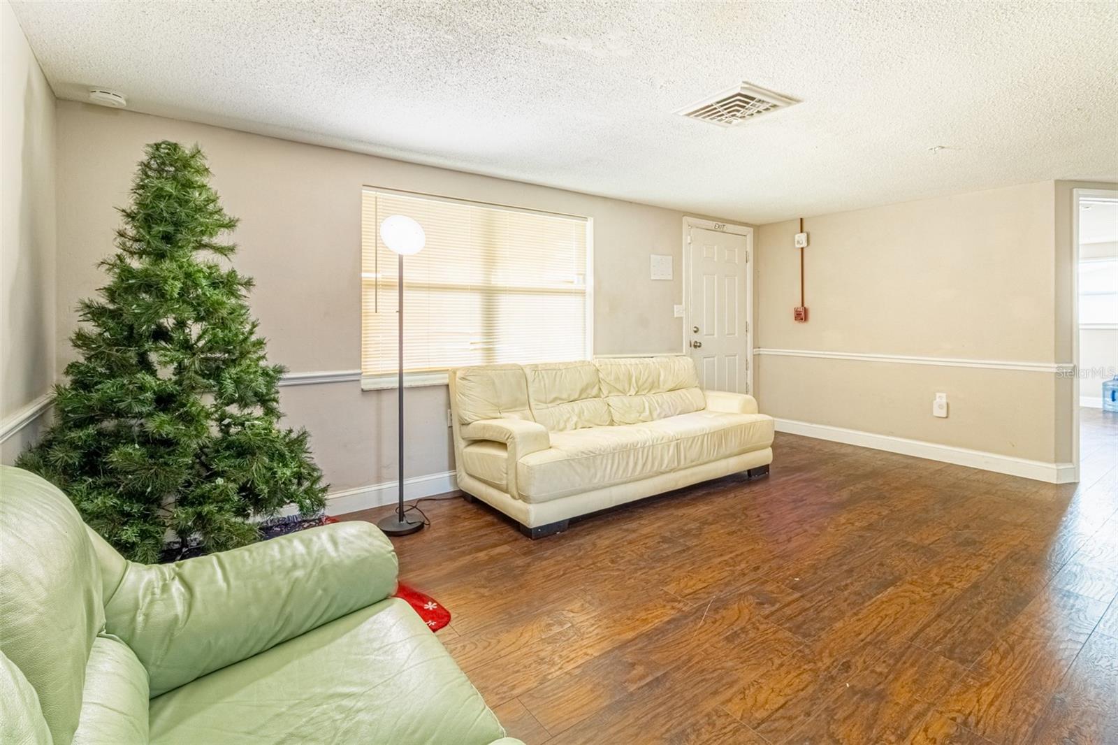9020 GRAY FOX LANE