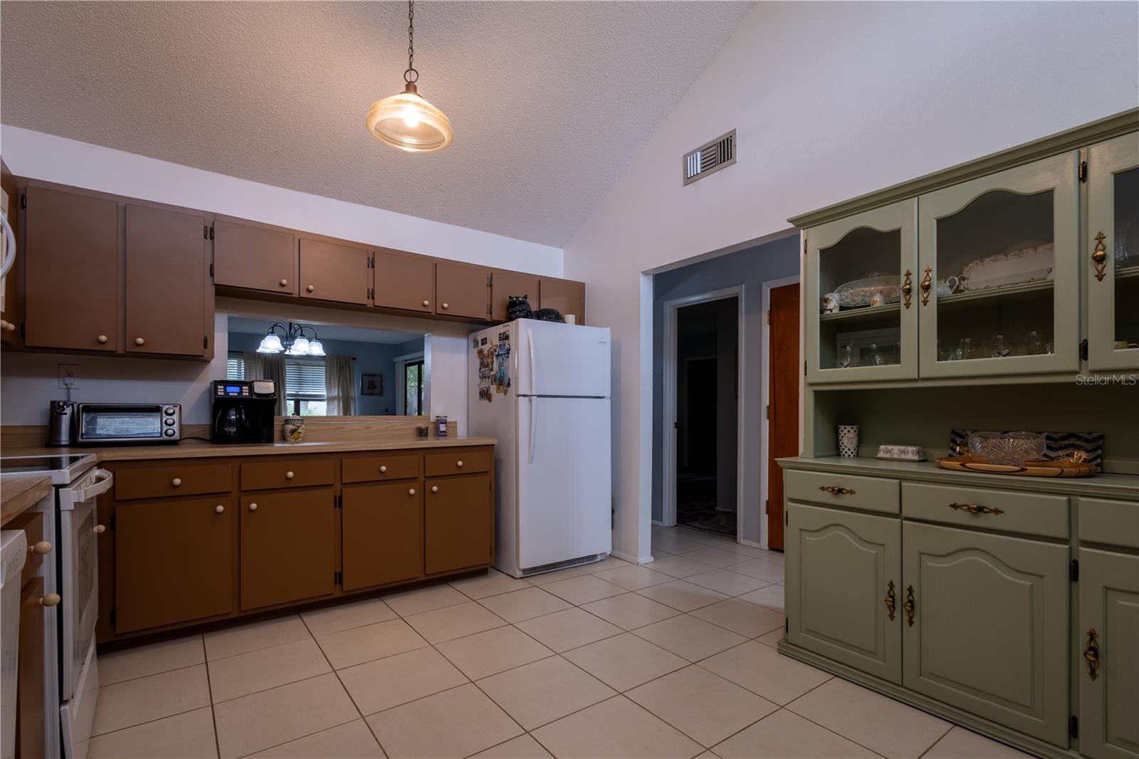 7913 PINEGLEN COURT 34