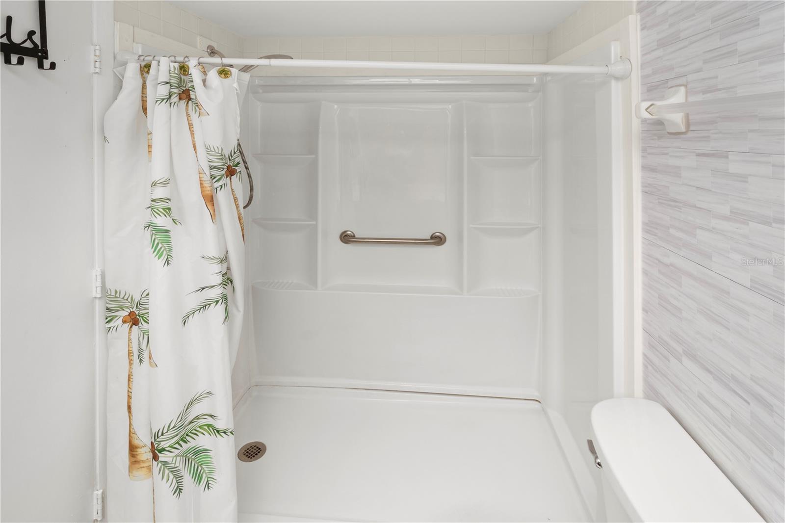 DESOTO SQUARE VILLAS - Residential