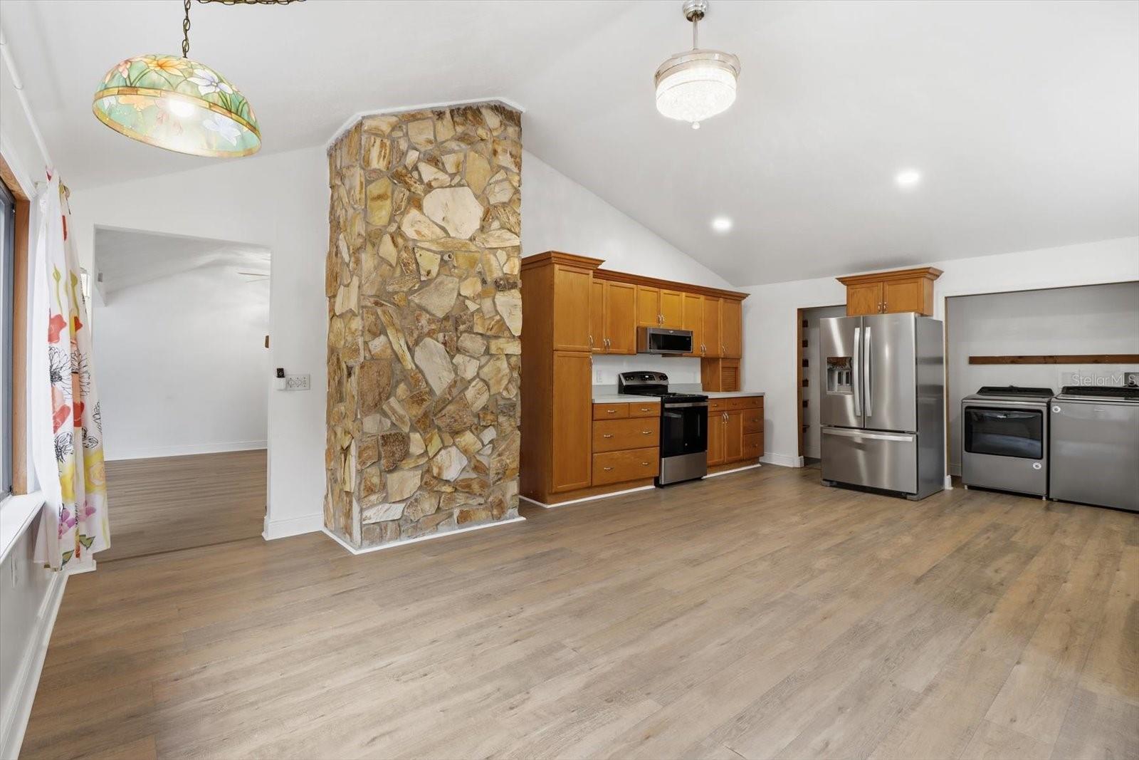 STENHOLM SUB IN SW1/4 UNREC - Residential
